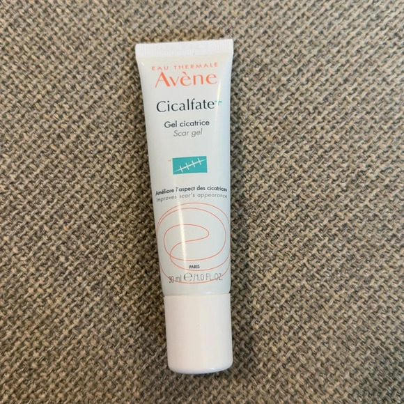 Cicalfate+ Scar Gel - Picture 2 of 3